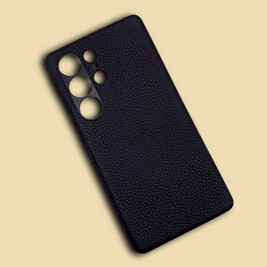 S25 Ultra Black Genuine leather case with MagSafe.